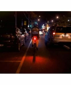 KNOG Eclairage Arrière Blinder Road R70 -Ventes d'éclairage de vélo ecar blinder road r70 21 2