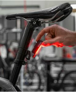 Lezyne Eclairage Arrière Stick Drive -Ventes d'éclairage de vélo ecar stick drive 30lm 21 2